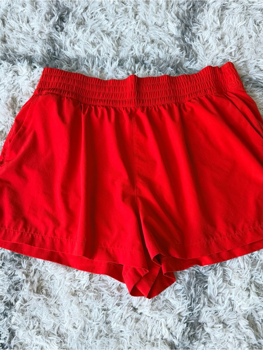 ATHLETA | High Rise Weekender Run Short - Picture 2 of 6